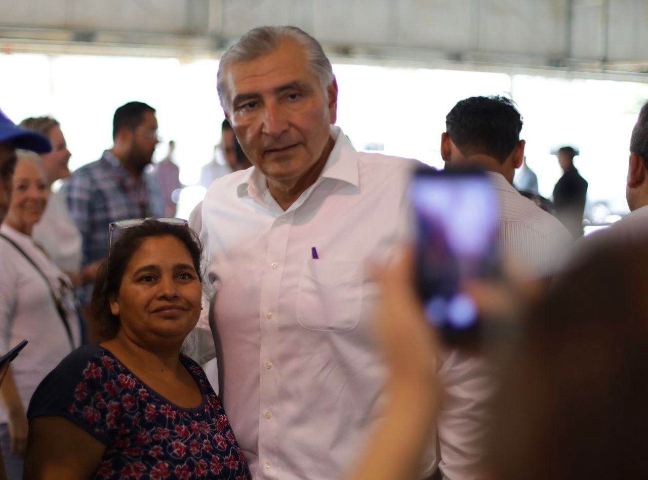 “Morena no se construyó boicoteando a nadie; aquí no requerimos de remedos de caciques”, reitera Adán Augusto López Hernández