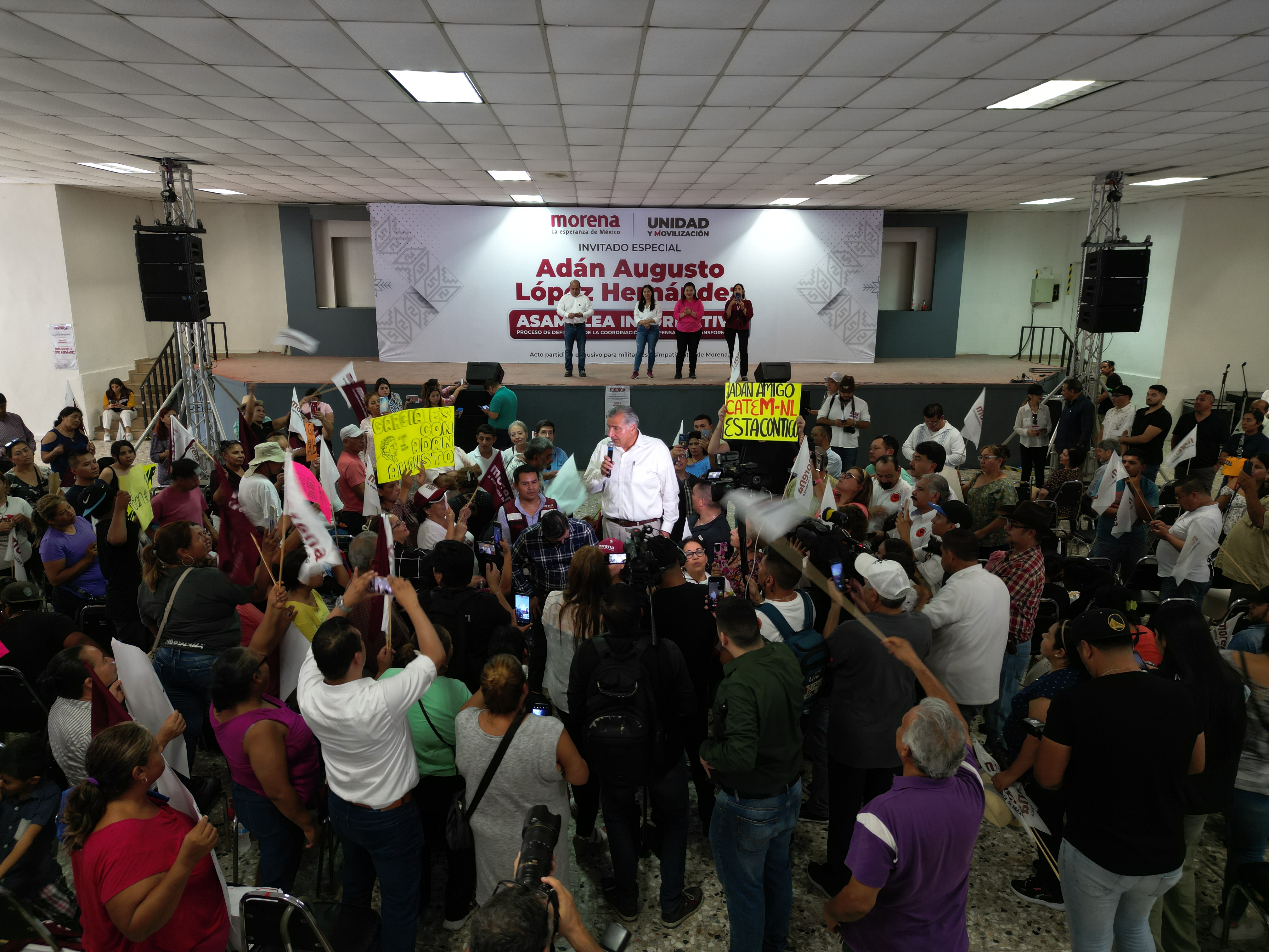 No caben en Morena prácticas caciquiles, advierte Adán Augusto López Hernández