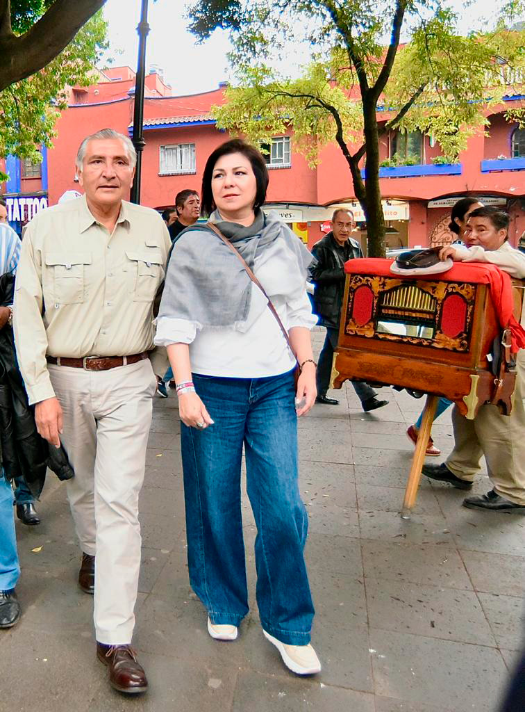 Denuncia Adán Augusto López Hernández “estrategia para hacer tropezar al presidente Andrés Manuel López Obrador”