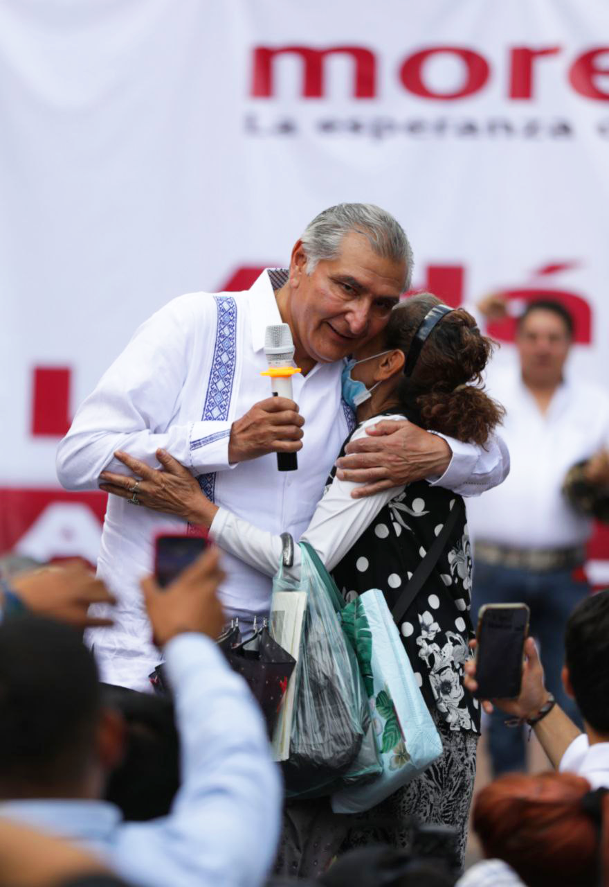 Reconoce Adán Augusto López Hernández al gobierno del presidente Andrés Manuel López Obrador por reducir la pobreza en México