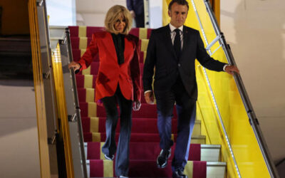 Cómo los padres de Emmanuel Macron descubrieron que su hijo de 16 años salía con su profesora de 40 años