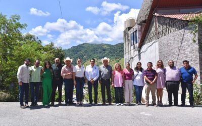 En el Congreso, atención a todos los munícipes sin distinción de colores: Esteban Bautista