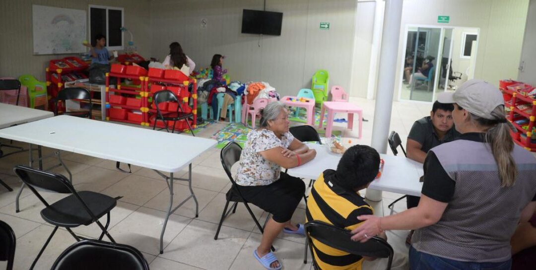 Refugios temporales en Poza Rica ofrecen alimentación, atención médica y apoyo psicológico