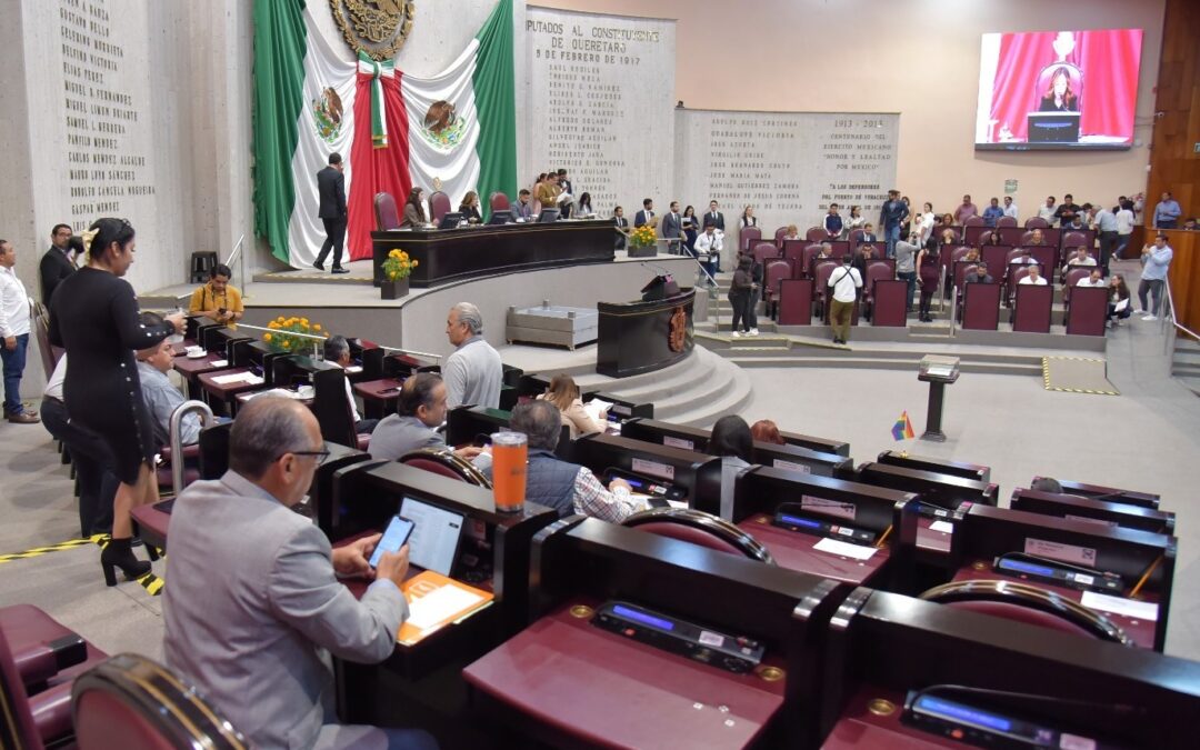•⁠ ⁠Recibe este Congreso la Iniciativa para actualizar la Ley Orgánica del Poder Ejecutivo del estado.
