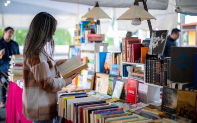 Libros para todos en el parque Juárez de Xalapa