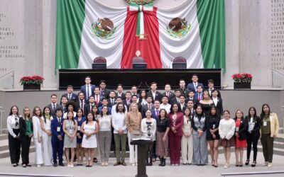 Amplia participación y propuestas sólidas en el XX Parlamento de la Juventud
