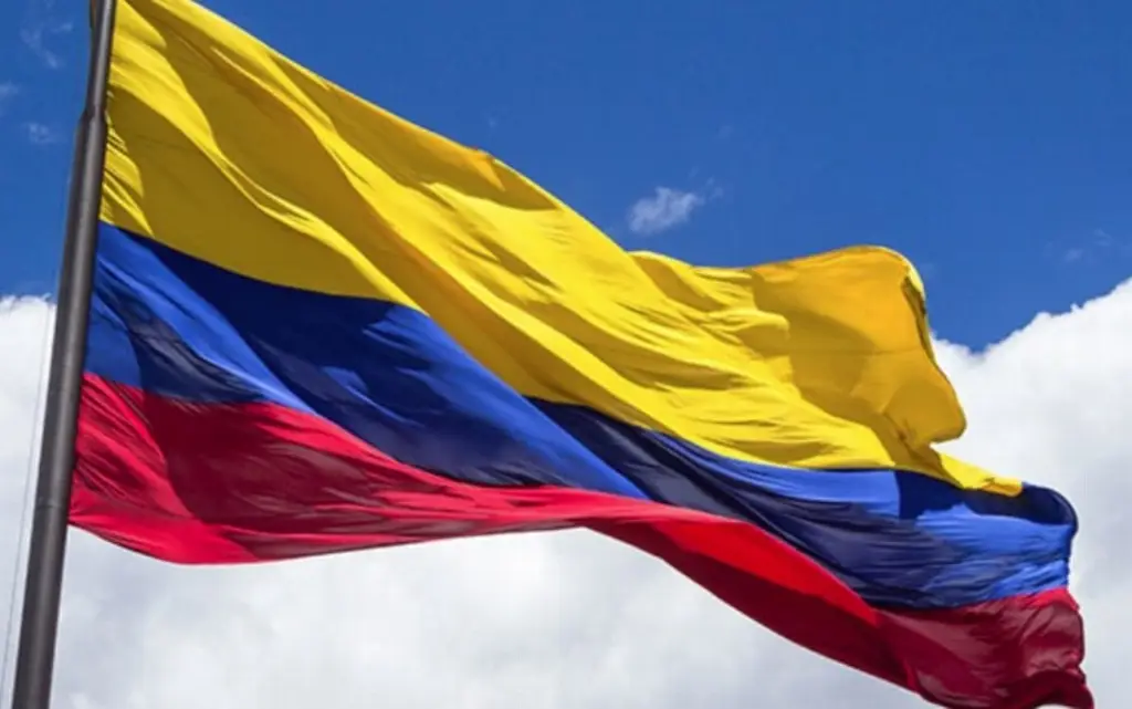 Derecha e izquierda se enfrentarán en segunda vuelta por presidencia de Colombia