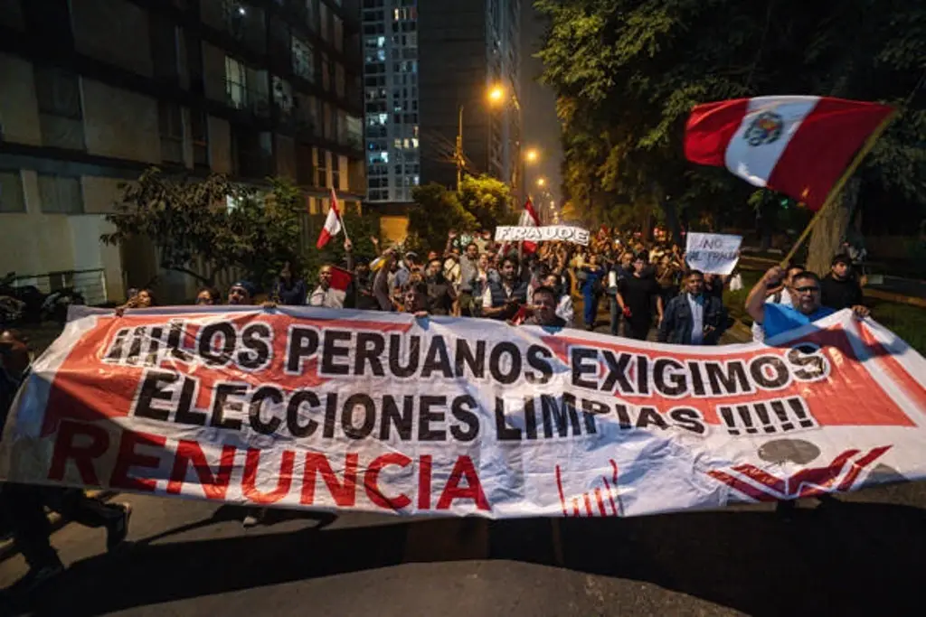Keiko Fujimori amplía ventaja sobre Roberto Sánchez; se acerca a ganar elección en Perú