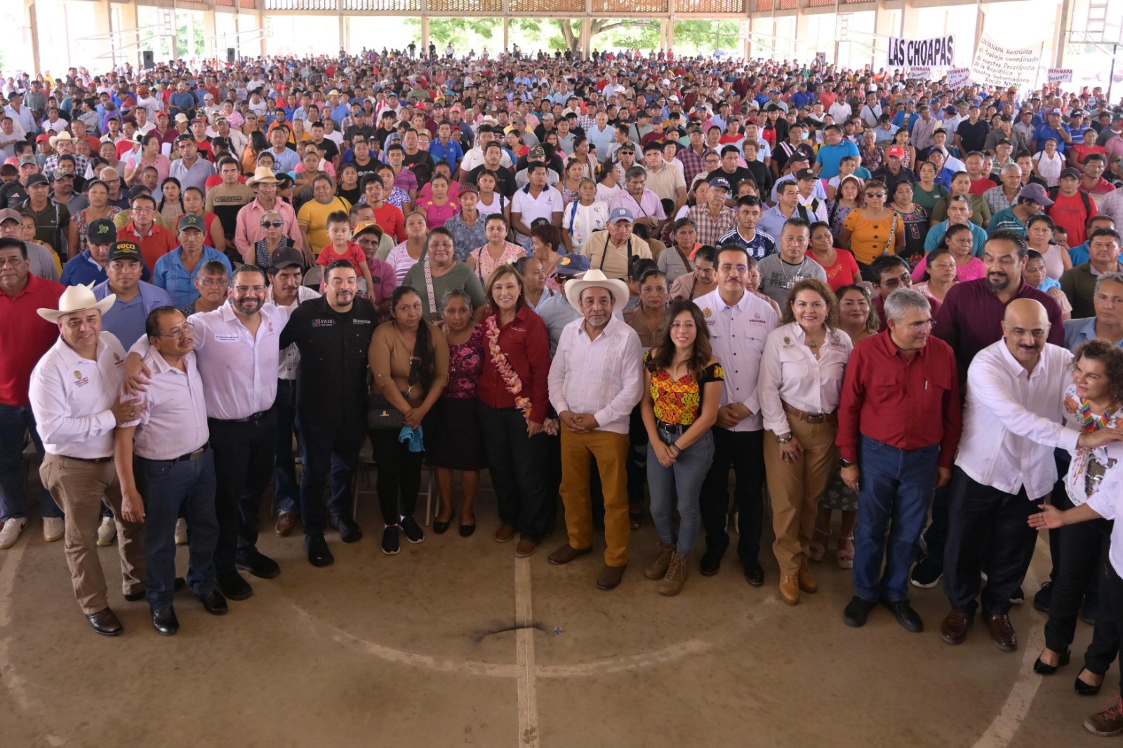 Constata Congreso entrega de apoyos a pescadores del sur de la entidad